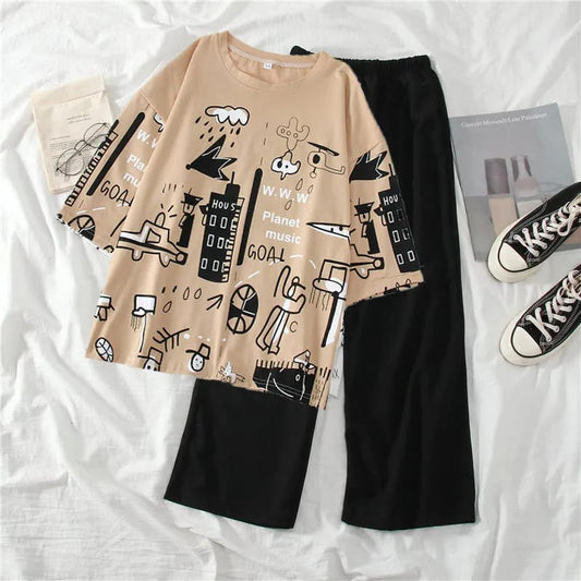 Skin Multi Printed Half Sleeves T-shirt With Plain Black Trouser Suit
